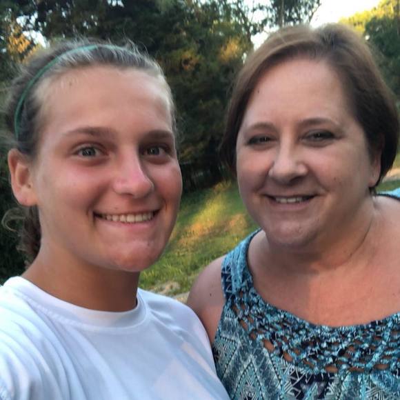 Meet your Posher, Abby - Picture 1 of 1